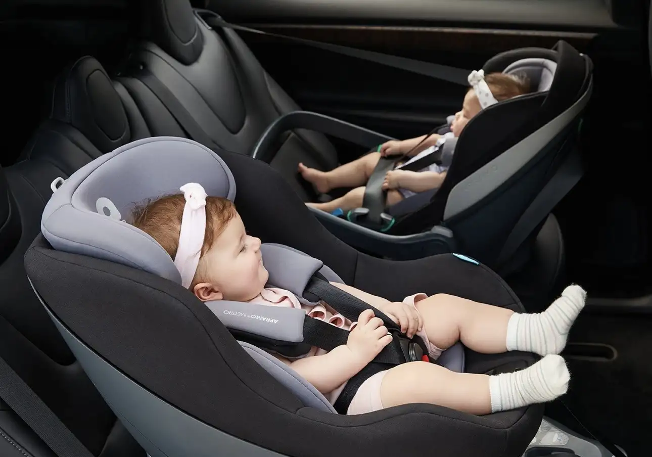 Ghế Ô Tô Trẻ Em APRAMO METRO HUB ( UK ) – Xoay 360°, từ 0 đến 4 tuổi, khoá ISOFIX 11 {Order giao 30/11} Ghế oto trẻ em APRAMO METRO HUB…