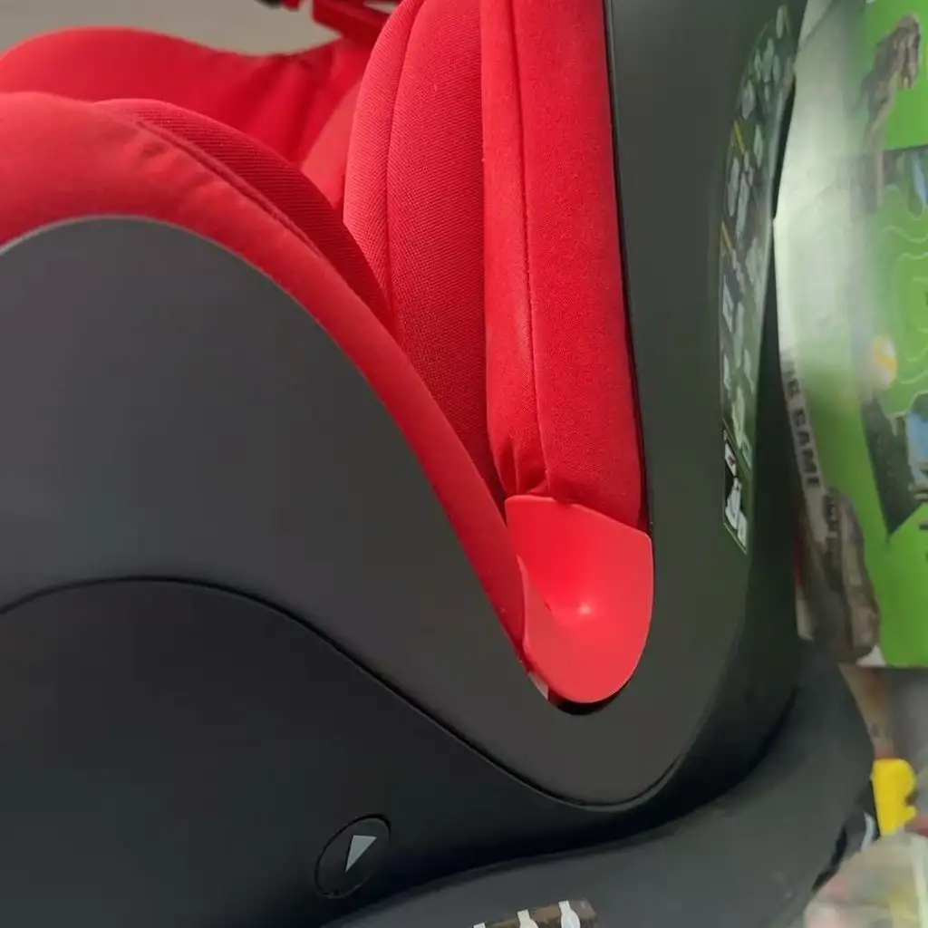 {Order giao 15/12} Ghế Ngồi Ô Tô Trẻ Em Maxi-Cosi Titan ( Hà Lan ) – khoá ISOFIX, màu đỏ 6 {Order giao 15/12} Ghế Ngồi Ô Tô Trẻ Em Maxi-Cosi…