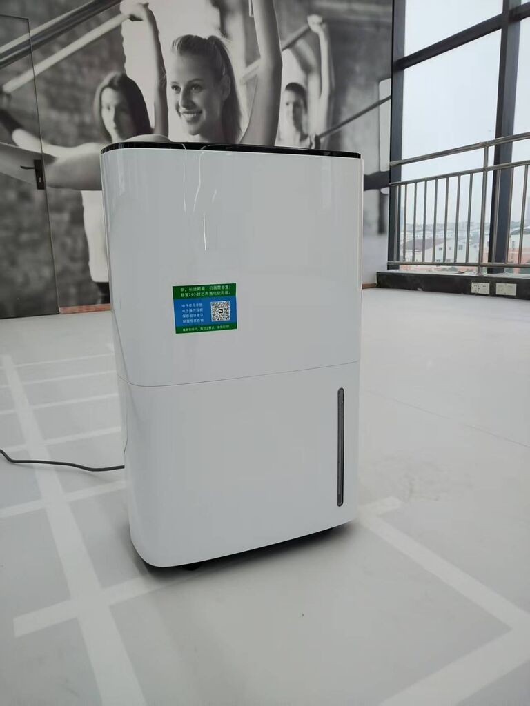 Máy Hút Ẩm 60 Lít Shinco CF60BD/Z1P – Kết Nối App Tuya, có sấy quần áo 2 Máy Hút Ẩm 60 Lít Shinco CF60BD/Z1P – Kết Nối App Tuya, có sấy quần áo