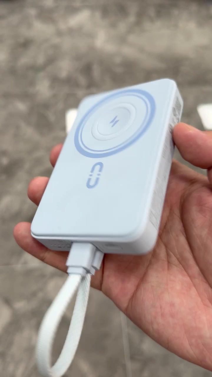 Sạc Dự Phòng MagSafe ROMOSS 10.000mAh 30W - Sạc đồng hồ + airpod, kèm dây C-L (NoBox - Màu Xanh) 11 Sạc Dự Phòng MagSafe ROMOSS 10.000mAh 30W - Sạc đồng hồ + airpod, kèm dây C-L (NoBox - Màu Xanh)