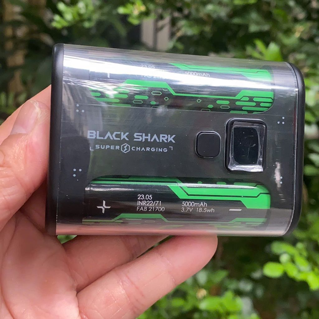 Sạc Dự Phòng Gaming Black Shark 10000mAh 22.5W - Sạc nhanh, phong cách 3 Sạc Dự Phòng Gaming Black Shark 10000mAh 22.5W - Sạc nhanh, phong cách