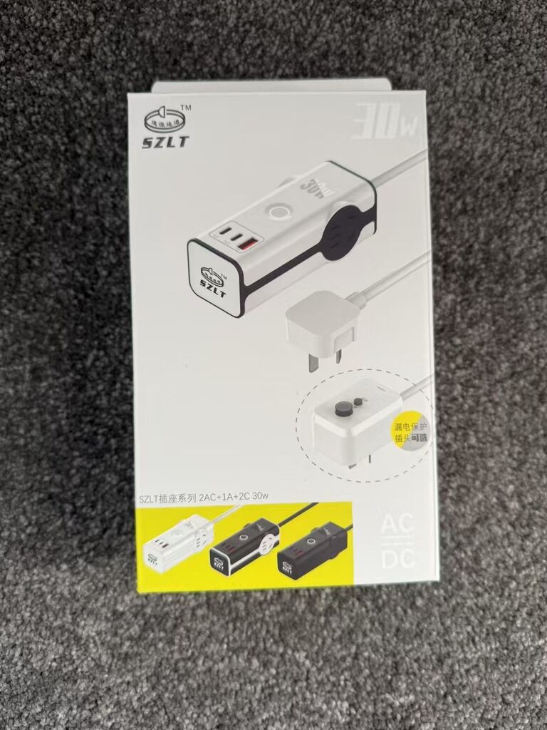Ổ điện sạc đa năng SZLT, 2 cổng 220v + 2 Cổng C 30W + USB-A Power Strip 3 Ổ điện sạc đa năng SZLT, 2 cổng 220v + 2 Cổng C 30W + USB-A Power Strip