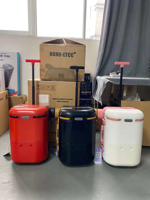 Vali điện trẻ em hãng HUHU-ETC - ngồi lên lái đi như oto điện được (ko kèm pin) 2 Vali điện trẻ em hãng HUHU-ETC - ngồi lên lái đi như oto điện được (ko kèm pin)